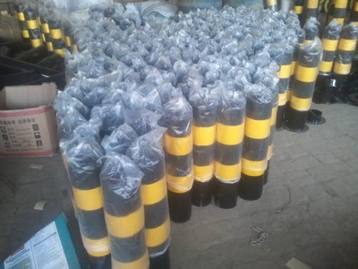 【廠家直銷(xiāo)鋼管防護(hù)樁 公路防撞樁 114*500烤漆反光路樁 2mm足厚款】?jī)r(jià)格,廠家,圖片,防撞設(shè)施,深圳市任華交通設(shè)施-